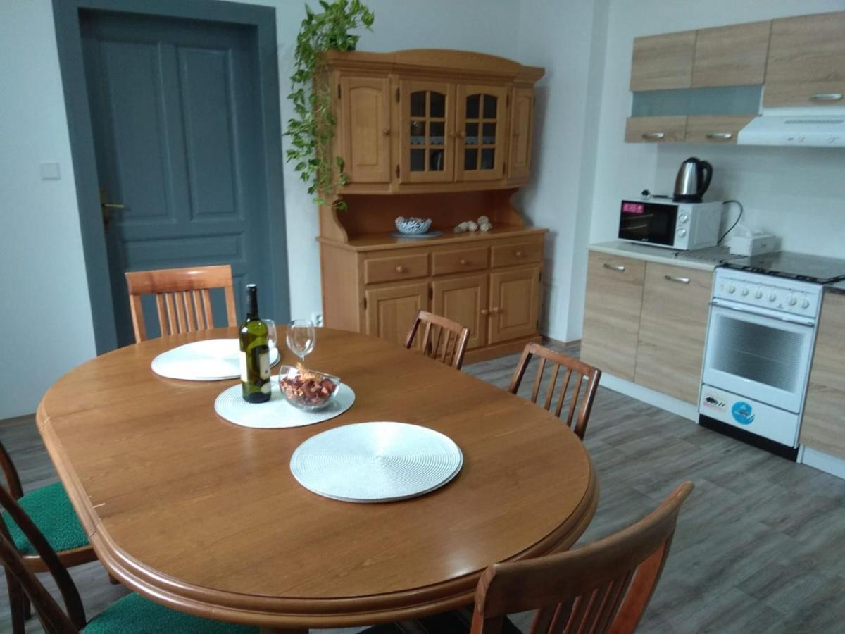 Apartmany U Splavu Veselí nad Moravou Exterior foto